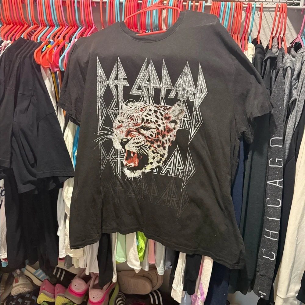 Def Leppard Top - Picture 1 of 2